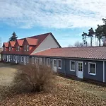 Gemuetliche Mit 2 Schlafzimmern Am Prosnitzer Wald Διαμέρισμα *