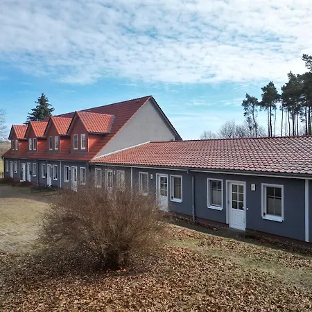 Gemuetliche Mit 2 Schlafzimmern Am Prosnitzer Wald Apartmán *