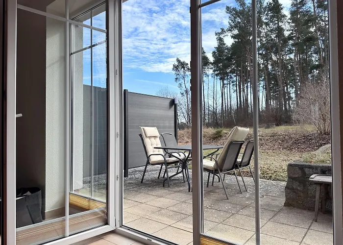 Apartment Gemütliche Mit 2 Schlafzimmern Am Prosnitzer Wald *