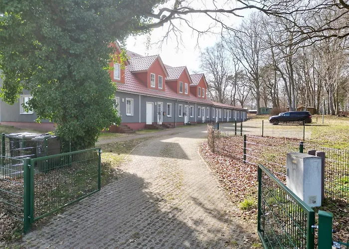 Gemütliche Mit 2 Schlafzimmern Am Prosnitzer Wald Gustow (Vorpommern-Rugen)